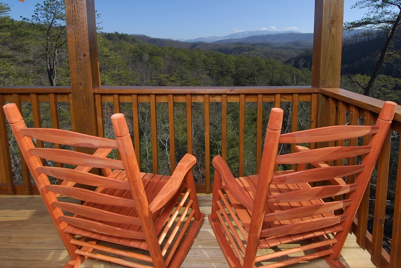 A Suite Mountain View Luxury 4 Bedroom Rental Cabin – Smoky Mountain ...